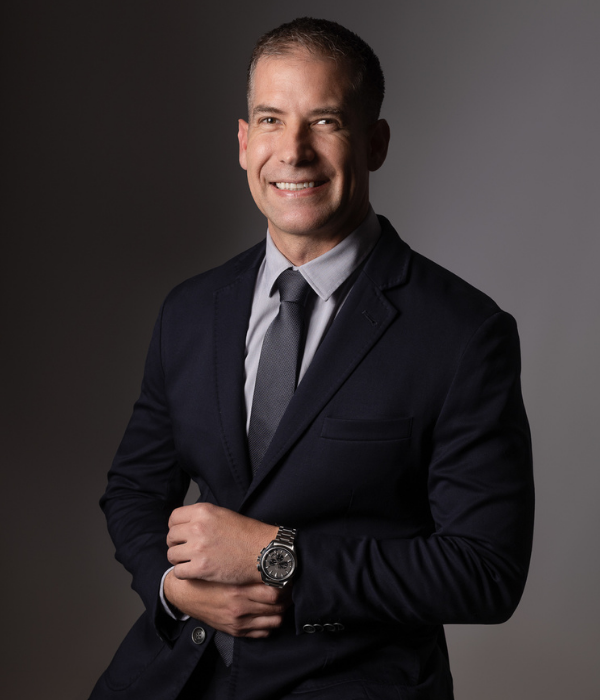 Dr. Bruno Passos Leite dos Santos